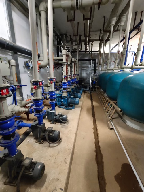 泳池設(shè)備機(jī)房 泳池設(shè)備機(jī)房