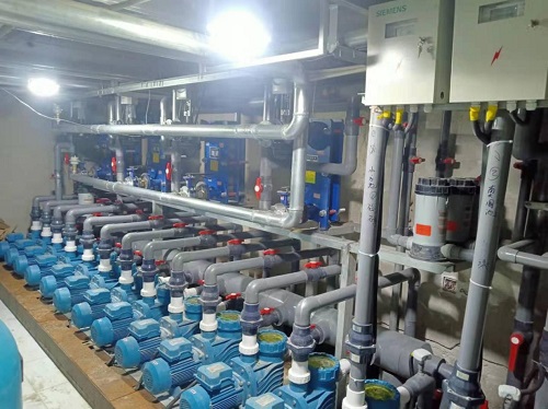 內(nèi)蒙古通遼市科爾沁左翼中旗藍灣溫泉項目采用愛克泳池設(shè)備 內(nèi)蒙古通遼市科爾沁左翼中旗藍灣溫泉項目采用愛克泳池設(shè)備