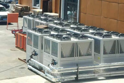 長白山智尚溫泉酒店采用愛克空氣能熱泵 長白山智尚溫泉酒店采用愛克空氣能熱泵