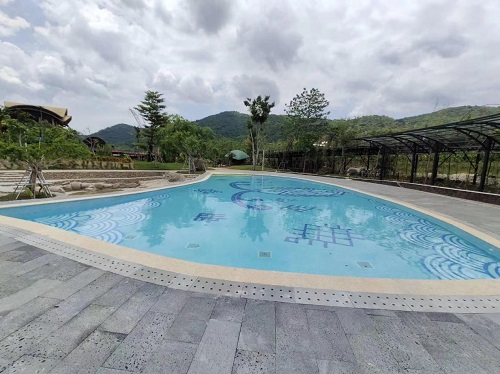 檳榔谷泳池采用愛克泳池設(shè)備