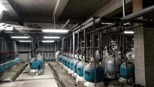 泳池水處理設(shè)備之過濾砂缸、循環(huán)水泵