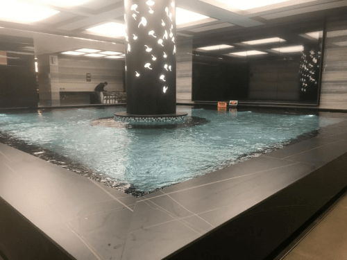 溫泉泡池采用愛克泳池循環(huán)水泵