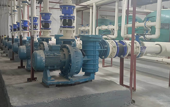 泳池循環(huán)過(guò)濾設(shè)備