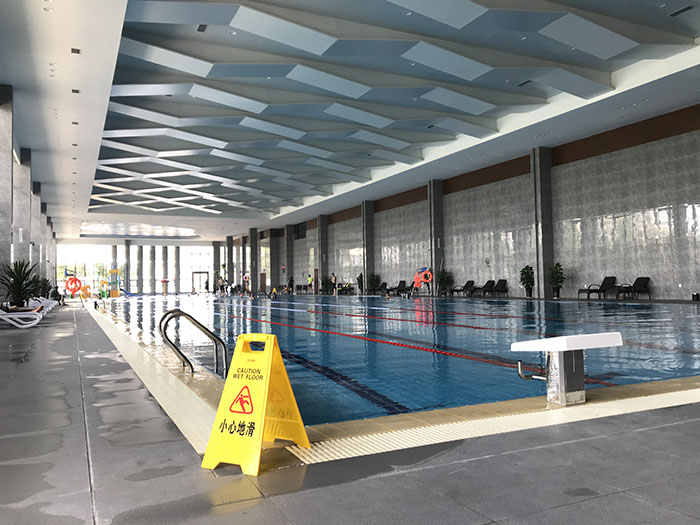 愛(ài)克泳池設(shè)備